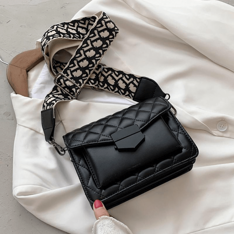 Mary - Luxury handbag for the modern woman - Elegant and spacious handbag
