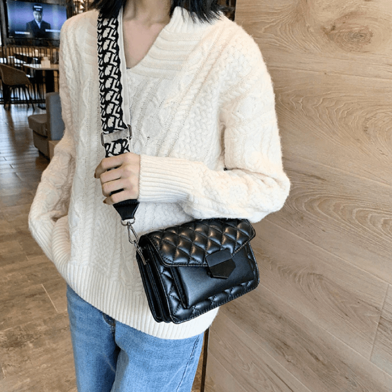 Mary - Luxury handbag for the modern woman - Elegant and spacious handbag
