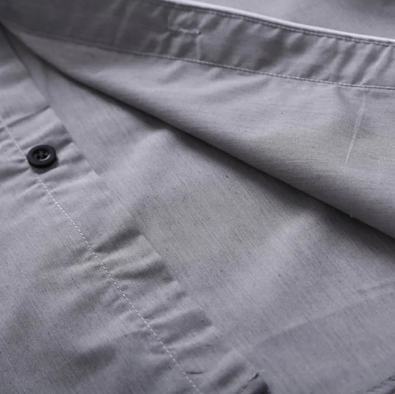 Chemise slim à manches longues pour hommes