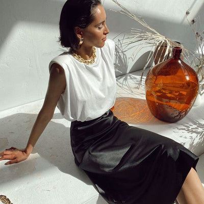 Jupe midi en satin uni