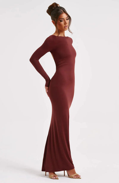 Robe longue échancrée