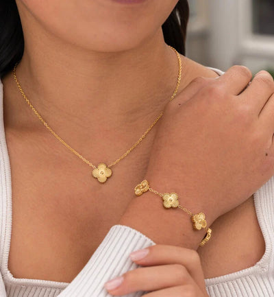 Bella - Clover Set - Ready to Gift