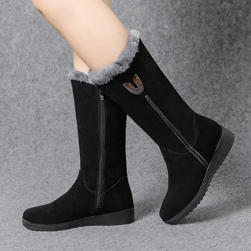 Bottes hautes en fourrure pour femmes