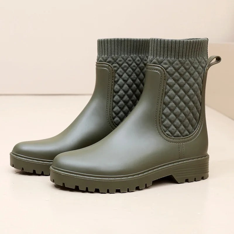 Bottes en caoutchouc matelassées à enfiler pour femmes | Parfaites pour les activités de plein air